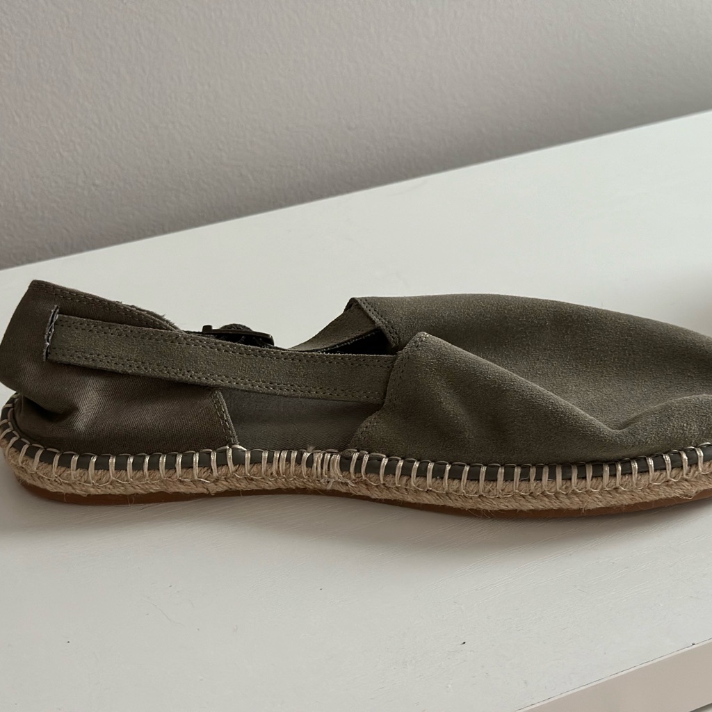 Brand New Size 44 Us 10